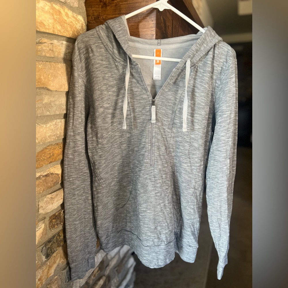 Ladies “Lucy” long sleeved hooded pullover